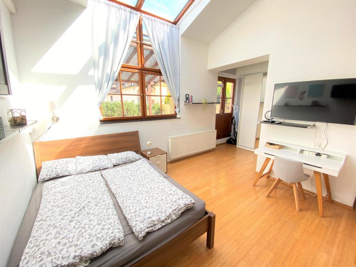 Apartment Black Eagle
